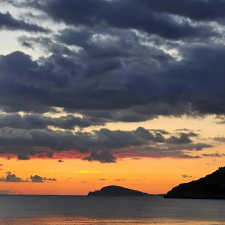 Perla Di Mare * Scauri (Lazio)