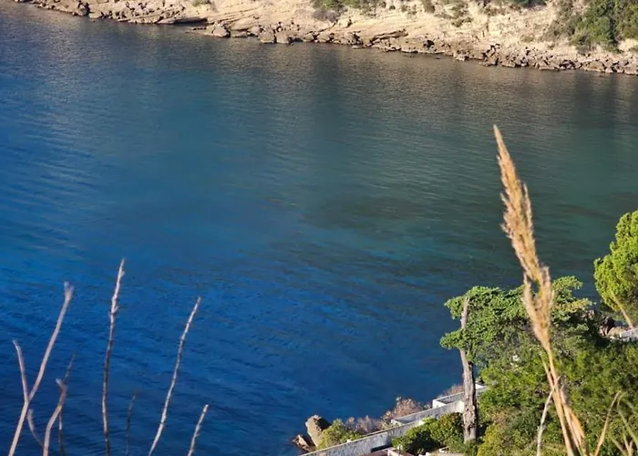 Perla Di Mare * Scauri (Lazio)